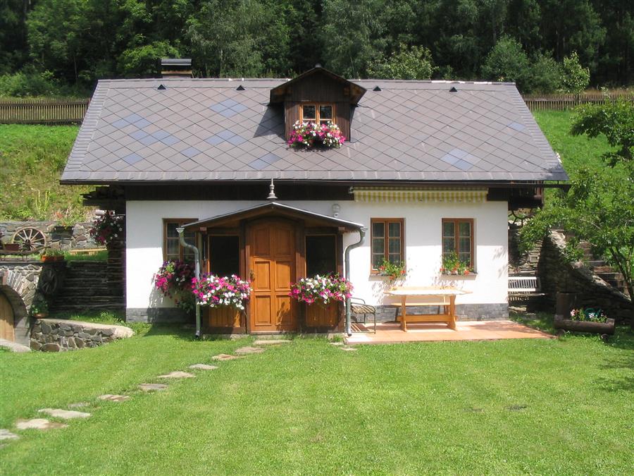 Domeek Karlov
