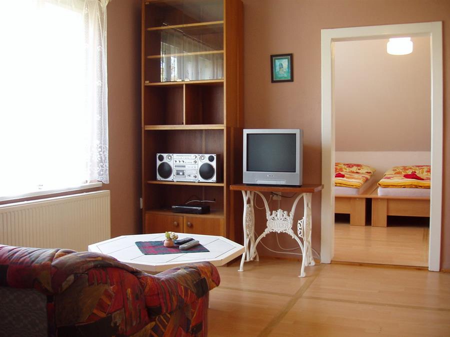 apartmny-penzion-Menina
