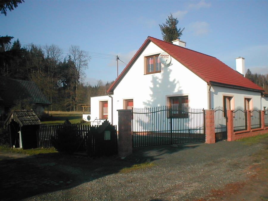 PENSION U LESA